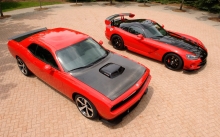  Dodge Challenger     Dodge Viper   